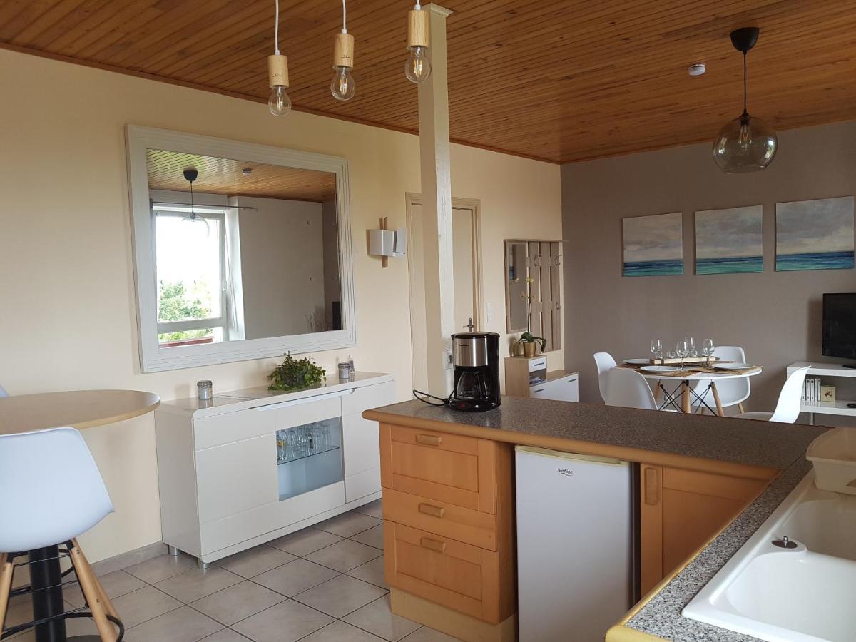 A Deux Pas Du Port De Locquirec Apartment Bagian luar foto